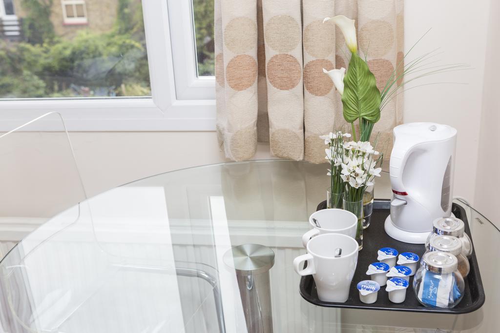 Southend Guest House - Close To Beach, Train Station & Southend Airport 部屋 写真