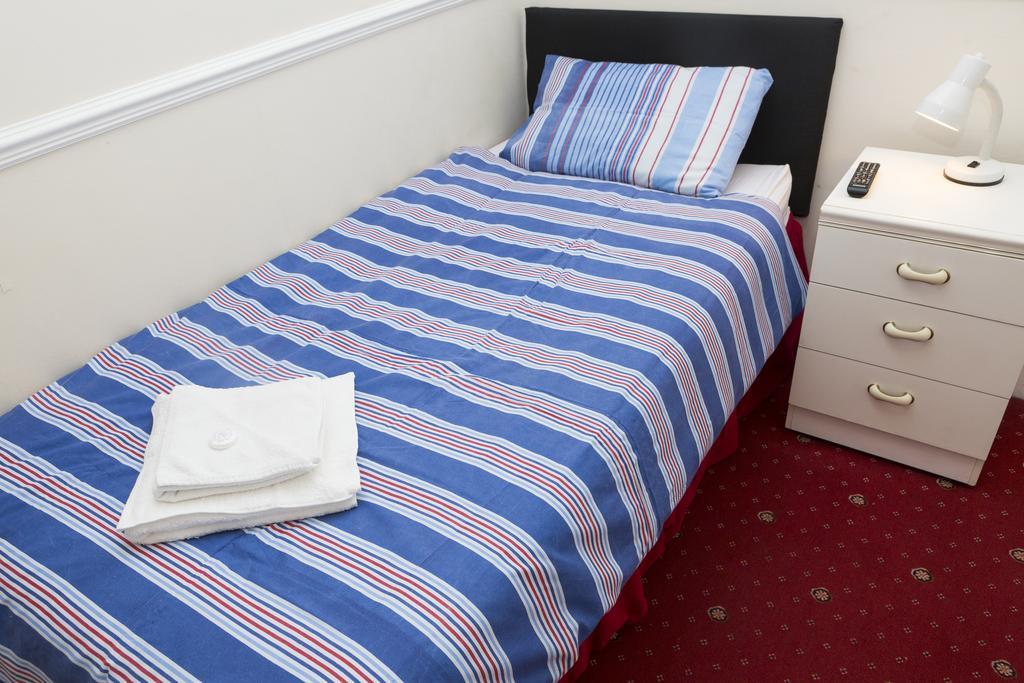 Southend Guest House - Close To Beach, Train Station & Southend Airport 部屋 写真