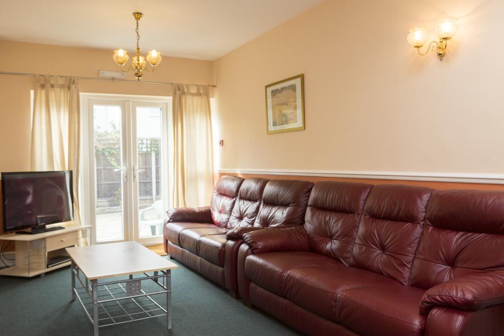 Southend Guest House - Close To Beach, Train Station & Southend Airport エクステリア 写真
